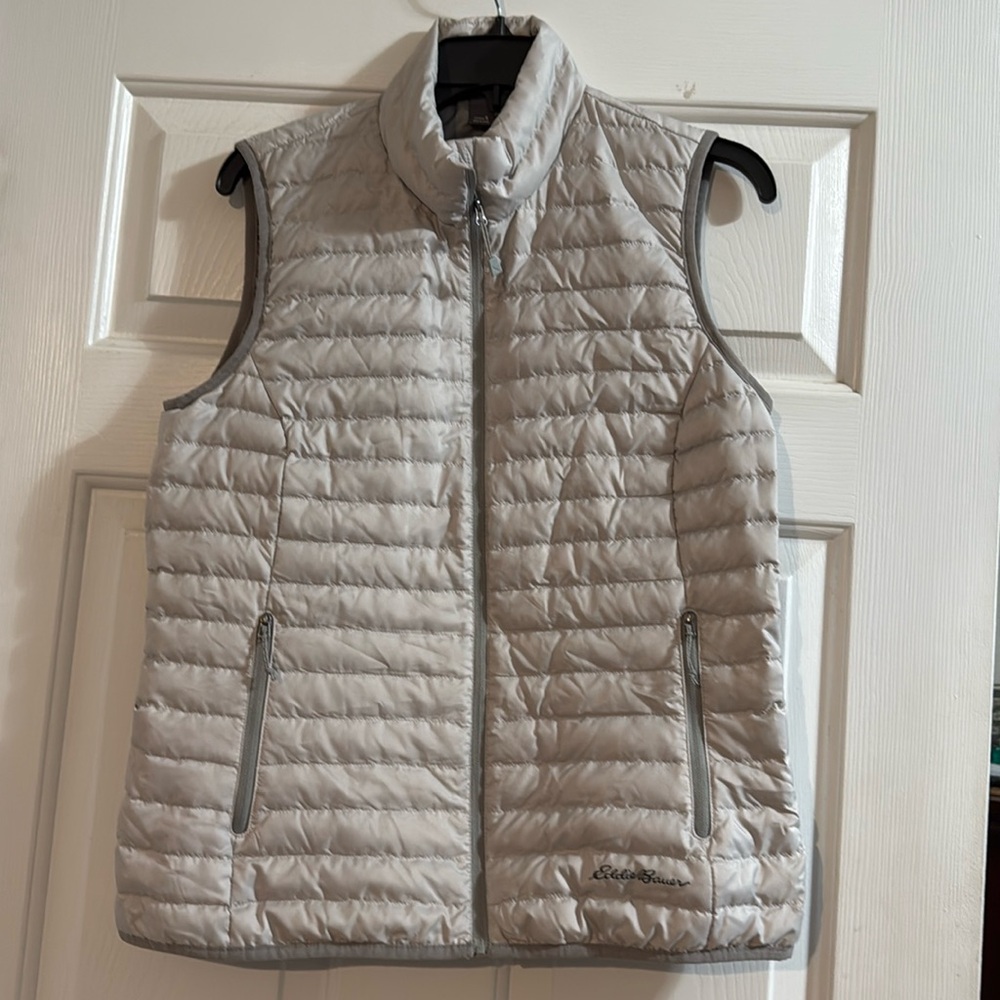 Eddie Bauer Women’s Quilted Vest, Small